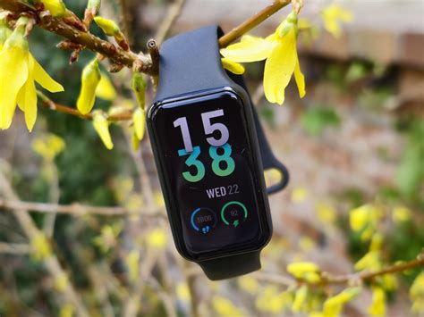 Amazfit Band 7 Smartwatch Review Affordable Fitness Tracker With