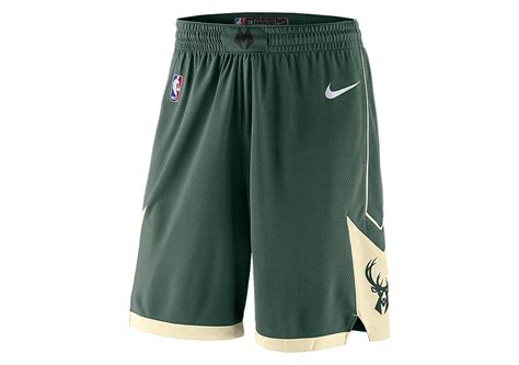 A community for milwaukee bucks discussion, news and deer friends! NIKE NBA MILWAUKEE BUCKS SWINGMAN ROAD SHORTS FIR für €59 ...