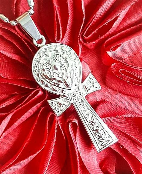 Check spelling or type a new query. Croix Ankh Originelle Argent 9 en 1 - H 47 mm ...