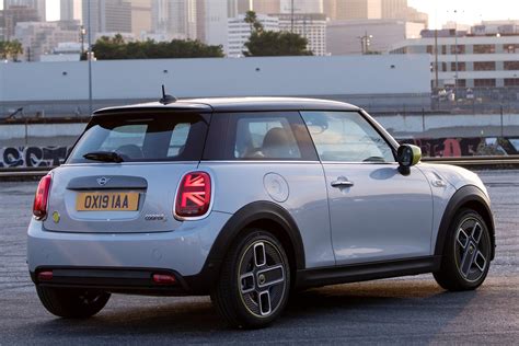 2020 Mini Cooper Electric Hardtop Review Trims Specs Price New