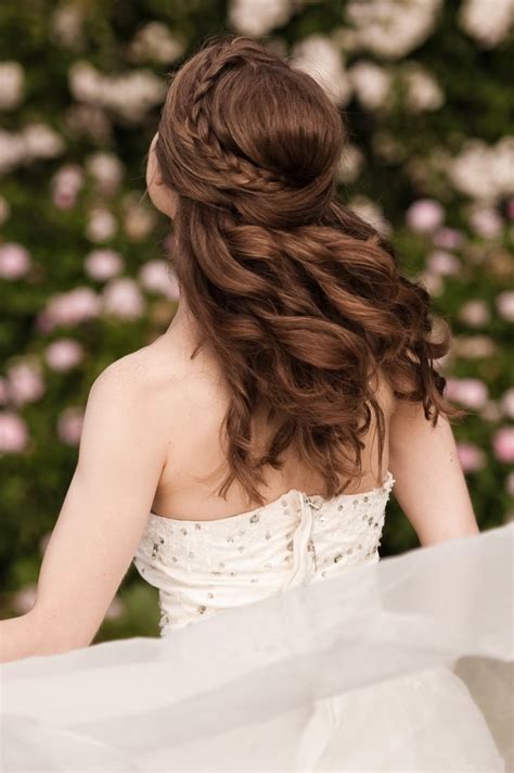 39 Walk Down The Aisle With Amazing Wedding Hairstyles For