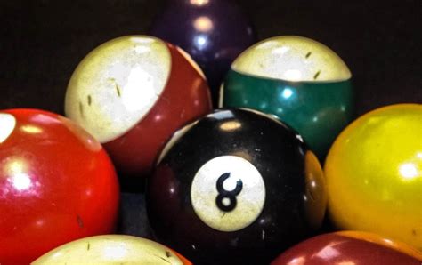 Do Billiard Balls Wear Out And What To Do Indoorgamebunker