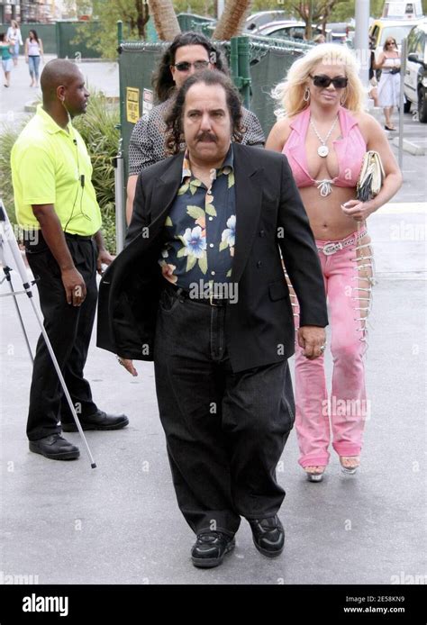 Ron Jeremy Arrives At The Mtv Vma S Las Vegas Nv Rac Stock Photo Alamy