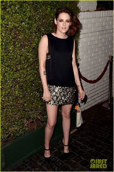 Kristen Stewart Honors Her Makeup Artist At Marie Claire Event Photo