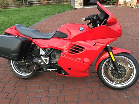 Die k 1100 rs erhielt in ihren letzten beiden baujahren bereits das weiter entwickelte abs ii, das sich durch feinfühligere regeltechnik auszeichnet. 1996 K1100RS BMW