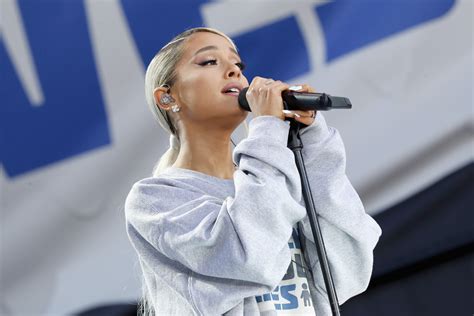 Ariana Grande Tweets On Manchester Arena Attack Anniversary Time