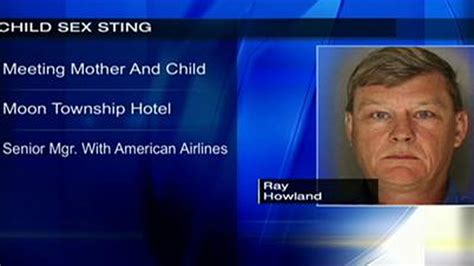 American Airlines Manager Accused Of Trying To Meet Mom 10 Year Old Daughter For Sex Wpxi