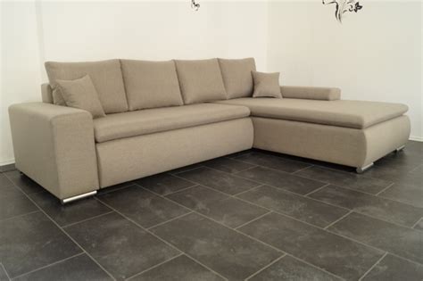 Das sofa ist das herzstück der wohnzimmers, wir bieten ihnen tolle sofas in leder und wenn sie sparen wollen, ist unser sofa outlet die richtige anlaufstelle für sie und ihre neuen möbel. Sofa Lagerverkauf Fabrikverkauf Elkenroth - Polstermöbel ...