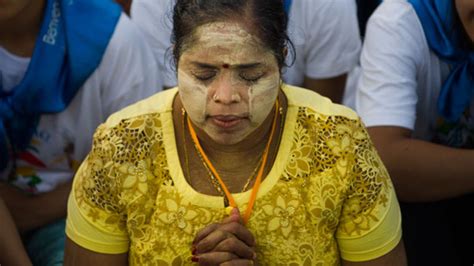 pope holds landmark mass for myanmar catholics daily monitor