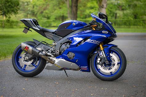 Rennstrecke & r6 cup talk. Absolutely in love - and ridiculously sore | Yamaha R6 ...