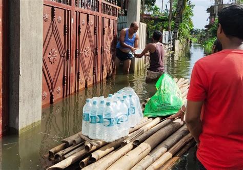 Assam Floods Situation Grim As 25 Lakh Affected 5 More Dead India Today