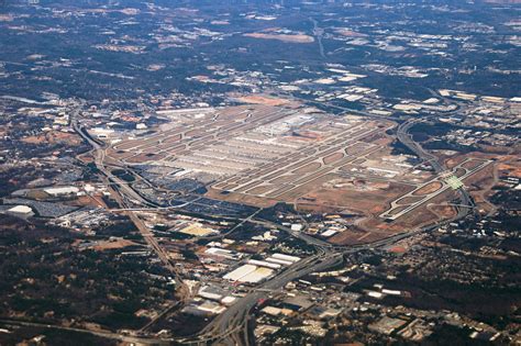 Top 10 World's Busiest Airports - Airport Spotting Blog