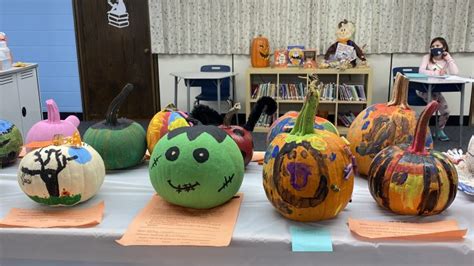 Pumpkin Decorating Contest Winners St Linus School