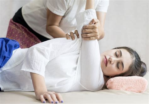 How To Aid Recovery From A Thai Massage With Supplements