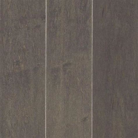 Tecwood is a sturdy engineered hardwood from one of the biggest manufacturers in the world, mohawk. Mohawk Take Home Sample - Carvers Creek Onyx Maple ...