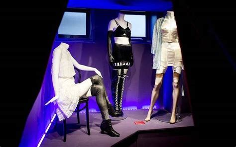 luz vermelha amsterdã abre o primeiro museu da prostituição do mundo fotos r7 internacional