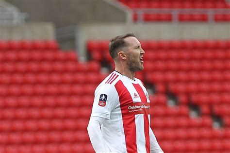 fan letters “i love how we have a player of aiden mcgeady s talent in our squad” roker report