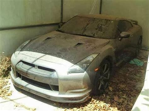 Abandoned Supercars From Around The World 27 Pictures Collegepill