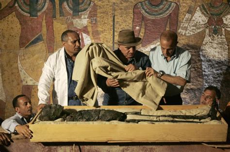 Treasures From King Tut S Tomb Are Going On A Blockbuster World Tour