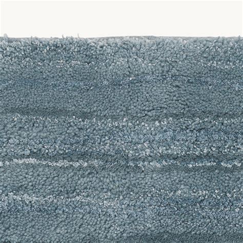 Manchmal werden diese linien jedoch von abstrakten mustern durchbrochen, die bewusst einen asymmetrischen akzent auf dem teppich setzen. Cascade Teppich (häufig mit Standort & Preis) | Kinnasand ...