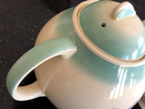 Susie Cooper Art Deco Kestrel Shaped Teapot And Milk Jug Ebay