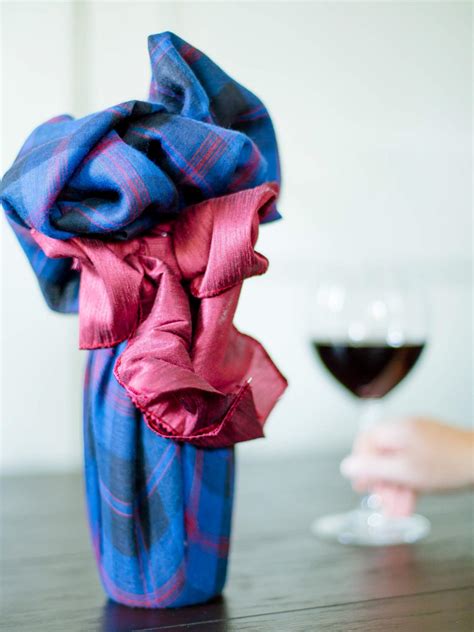 10 Creative Ways To Wrap A Wine Bottle T Holiday Decorating And