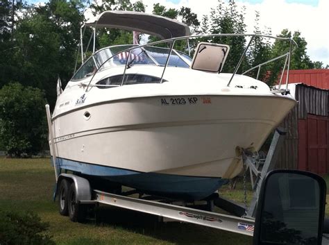 19ft bayliner cuddy cabin, 125hp force motor, and 22ft shorelander yacht club trailer. Bayliner 2455 Ciera Cabin Cruiser 2000 for sale for ...