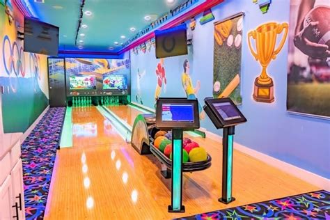 Orlando Villas 10 Villas With Epic Bowling Alleys