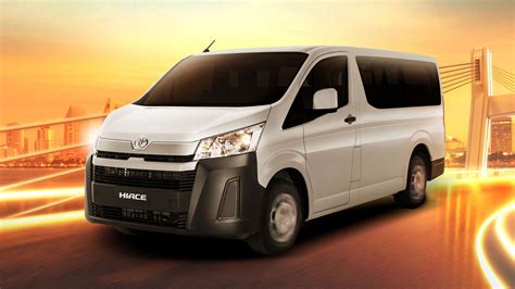 The All New Toyota Hiace Commuter Deluxe All The Features That Deserve