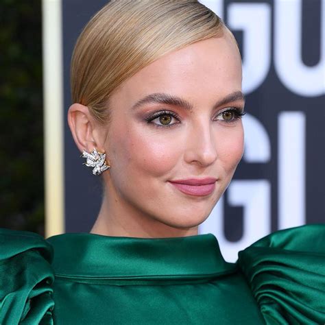 The Best Looks From The 2021 Golden Globes Gambaran
