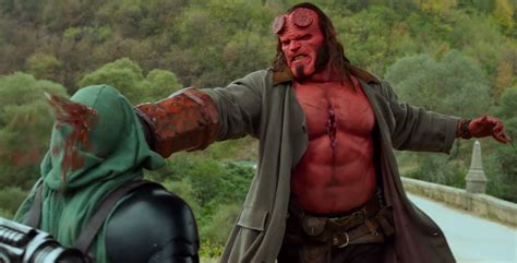 Review De Film Hellboy 2019 Awesome Cavaleriaro