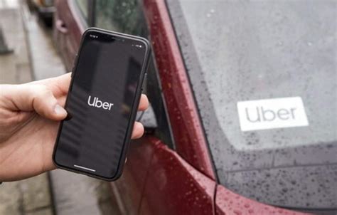 California Judge Rules Uber Lyft Drivers Are Employees Hr News Ethrworld