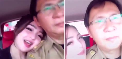 Viral Video Hot Pns Pringsewu Lampung Di Mobil Bikin Heboh