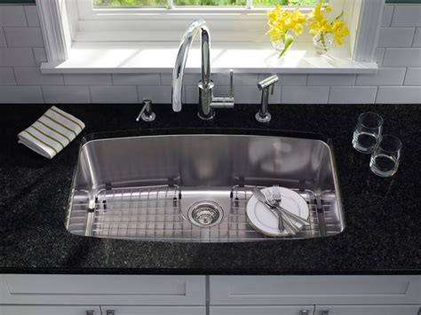 Blanco Performa 32 Undermount Stainless Steel Kitchen Sink 18 Gauge