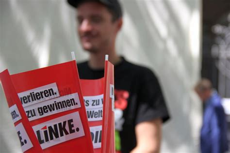 Übersicht & infos zu den feiertagen in deutschland 2021: Liebe Leserinnen, liebe Genossinnen, | Unsere Zeit