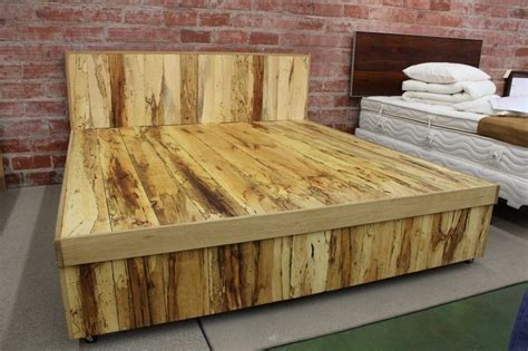 How To Diy Queen Bed Frame Plans A Few Simple Tips Wooden Pallet
