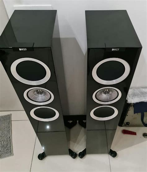Kef R500 Floorstanding Speaker Piano Black Audio Soundbars