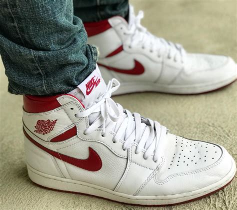 Jordan 1 Metallic Red Sneakers