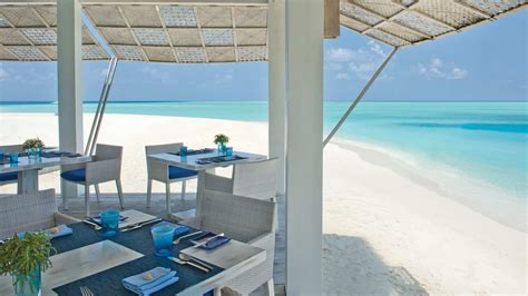 Four Seasons Resort Maldives At Landaa Giraavaru Blu The Luxe Voyager