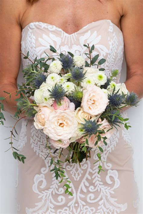 Costco wedding bouquets in store. Stardust Collection in 2020 | Diy wedding flowers, Wedding ...