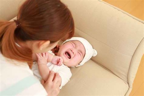 Alasan Bayi Menangis Dan Cara Mengatasinya Alodokter