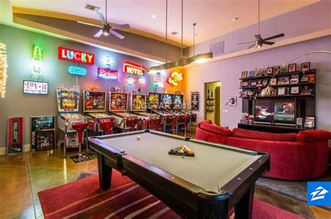 25 Small Pool Table Room Design Ideas For Tiny House Check More At