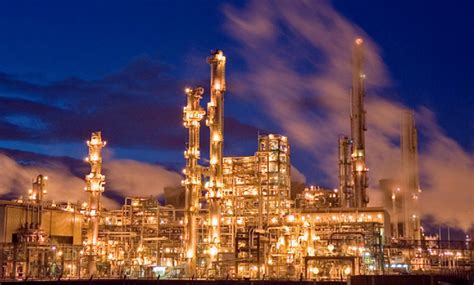 Top 10 Largest Oil Refineries In The World With Details