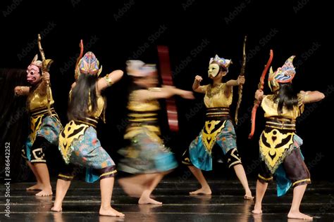 Tari Topeng Panji Panji Traditional Dance Traditional Mask Dance