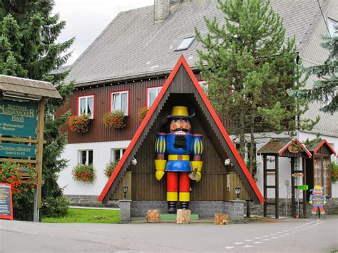 Du kannst eine beschreibung hier ↗ eintragen. Schritt fuer Schritt: Fotos Seiffen