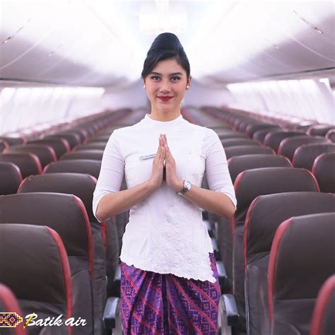 Pesawat Pramugari Lion Air Instagram Ciri Khas 7 Seragam Pramugari Indonesia Lion Air Hingga