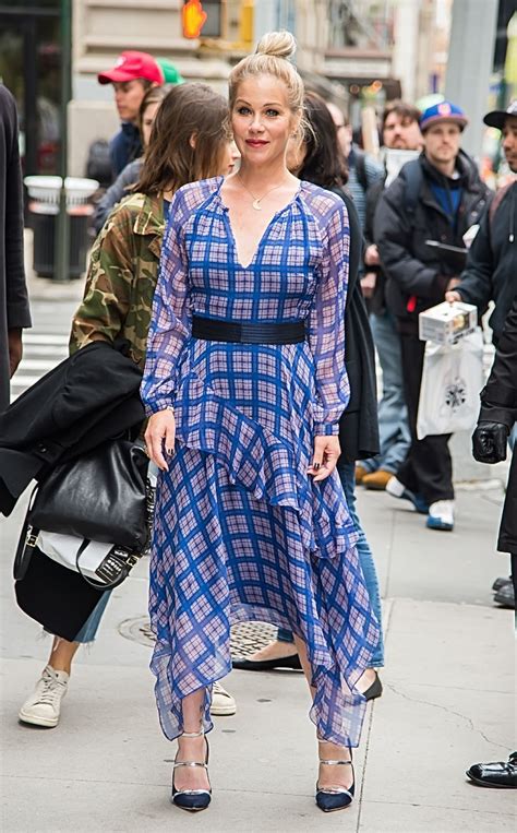 Instyle brings you the latest coverage on celebrity and entertainment news, beauty and style trends, women's health information and more. Christina Applegate - Arrives at BUILD Studio in New York ...