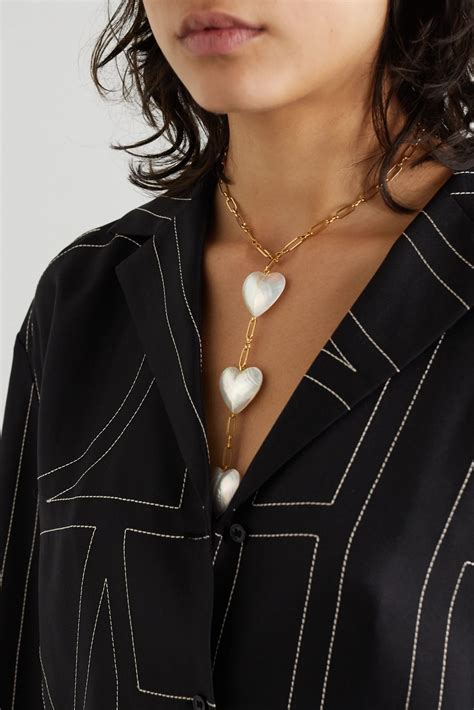 Five Ways To Wear A Pearl Necklace Hello Fashion