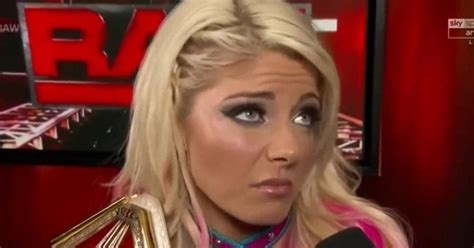 Wwe Star Alexa Bliss Gets Smacked On Behind By Young Fan