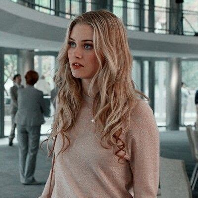 Virginia Gardner Karolina Dean Marvel S Runaways Cymbeline